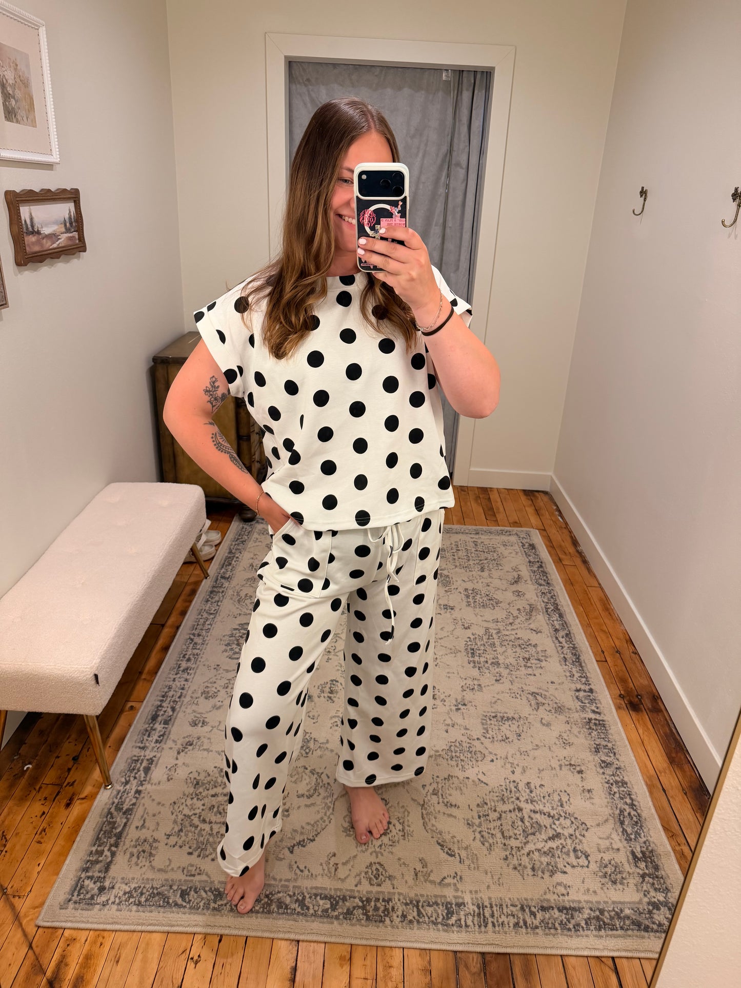 Contrast Dot Lounge Set