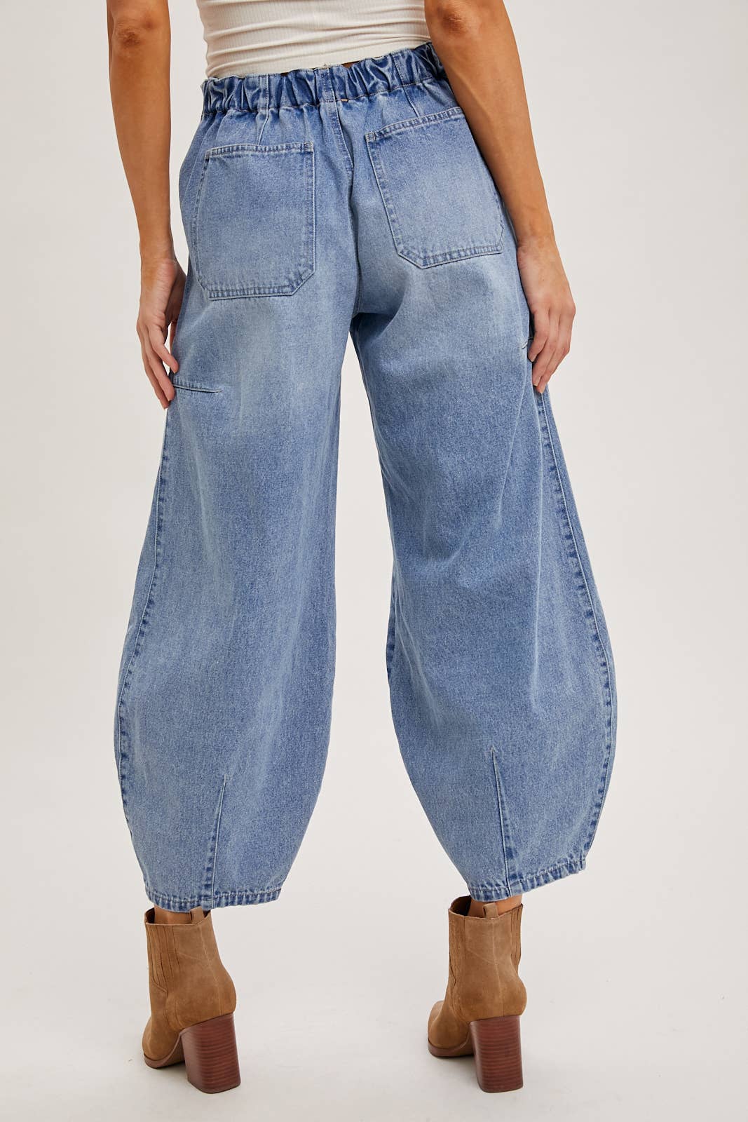 Mid-Waist Barrel Jeans