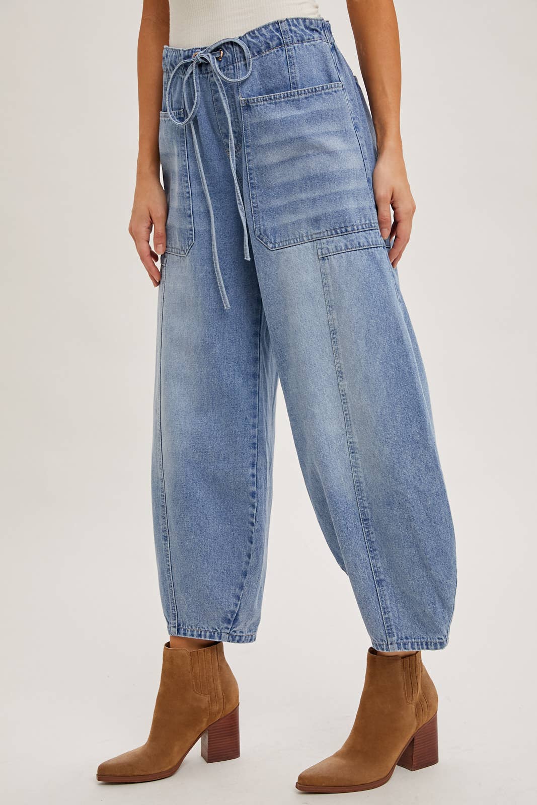 Mid-Waist Barrel Jeans