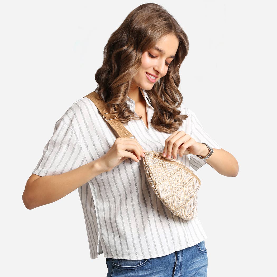 Diamond Pattern Adjustable Crossbody Bag