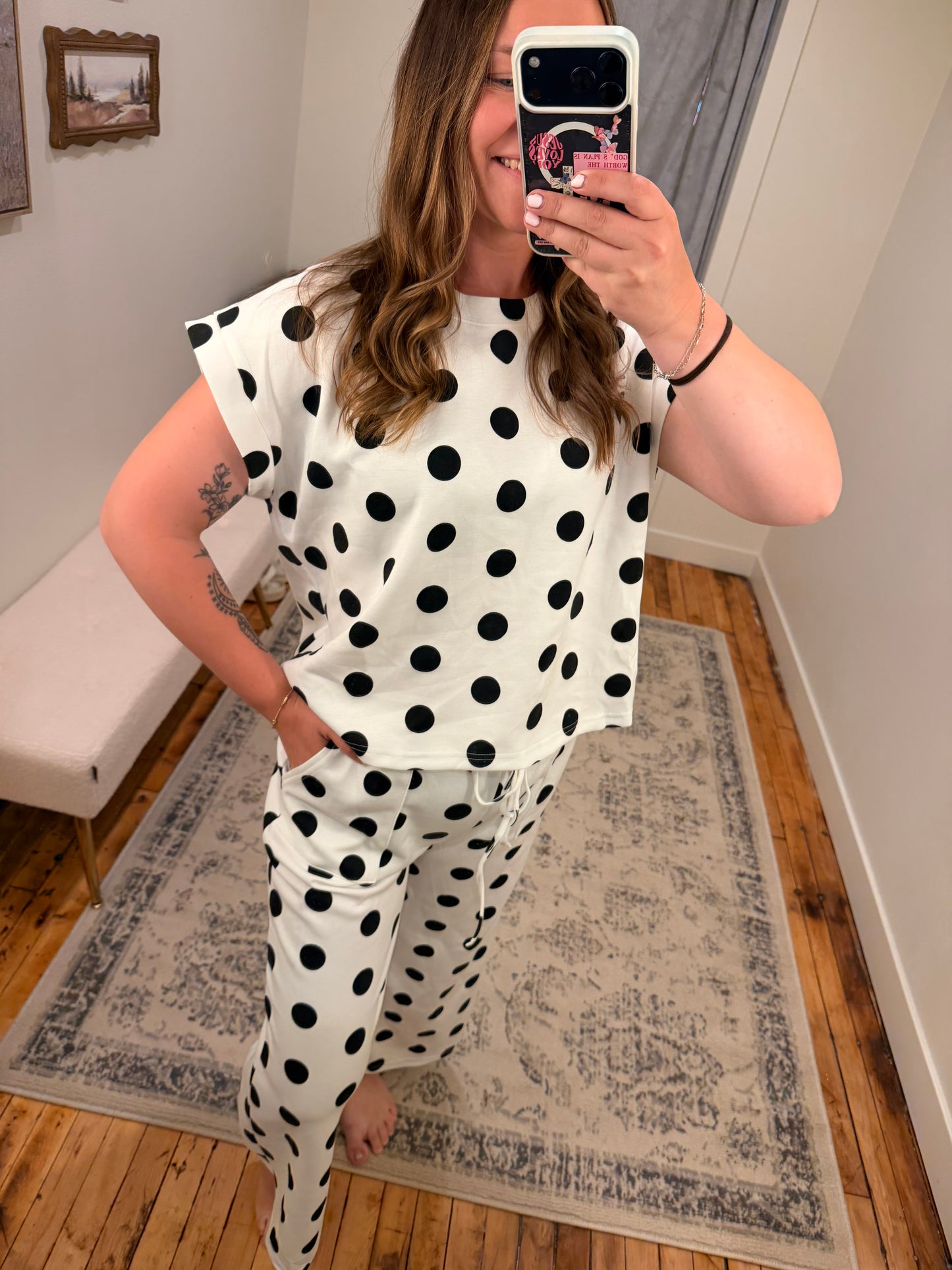 Contrast Dot Lounge Set