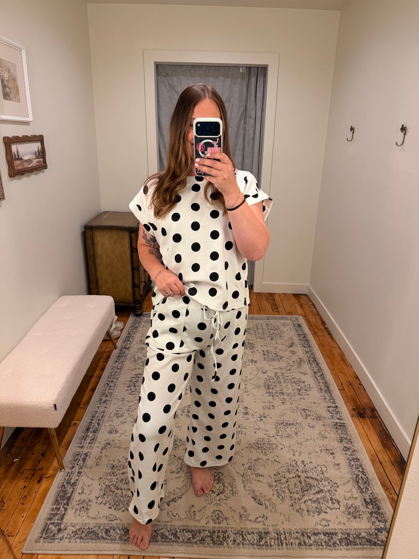Contrast Dot Lounge Set